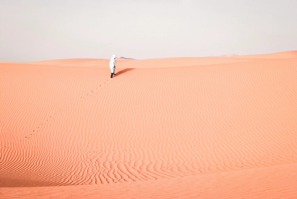 Dunes de sable ridées de l’Erg Chebbi, dans le sud du Maroc